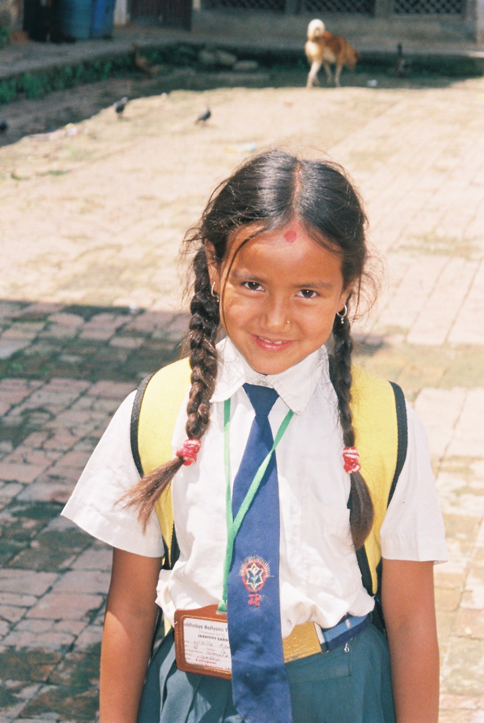 两个尼泊尔孩子，女孩，在西尼泊尔 图库摄影片. 图片 包括有 尼泊尔, 国籍, 公开的, 尼泊尔语, 局部 - 83888367