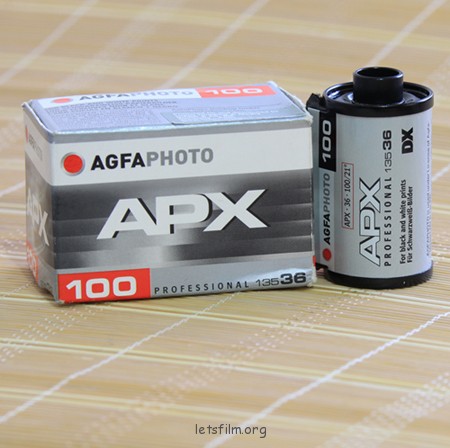 Agfa APX100