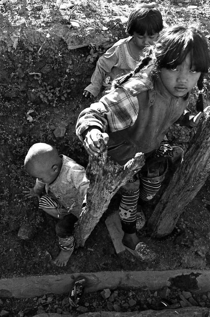 大眼睛的小姑娘