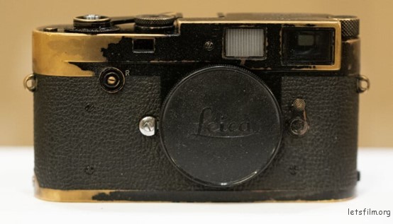 Leica M2 black paint Button Rewind
