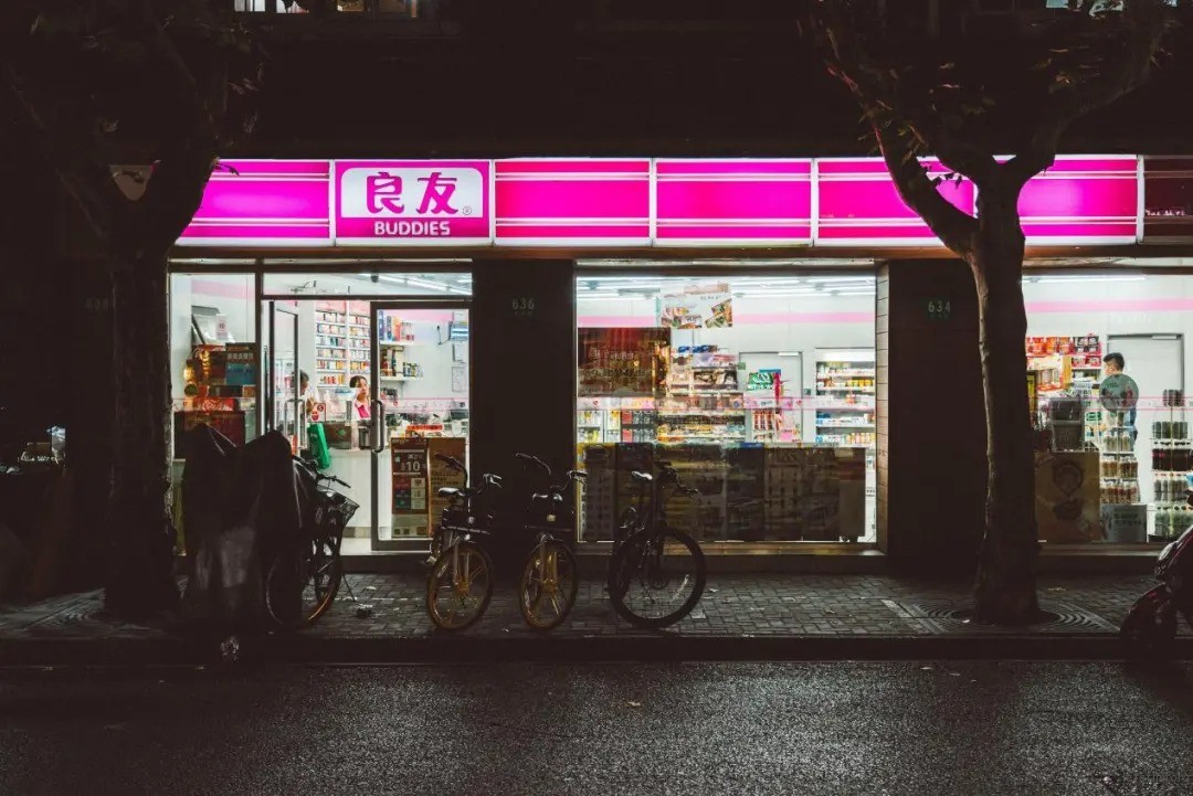 对很多人来说,这里才是他们的深夜食堂 | 胶片的味道 13