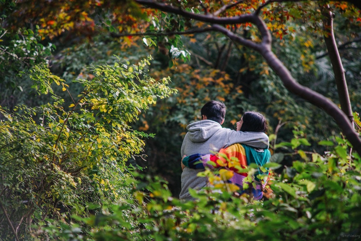 在距离他们 1 米的地方,我偷走了爱情唯一的证据 | 胶片的味道 图片4